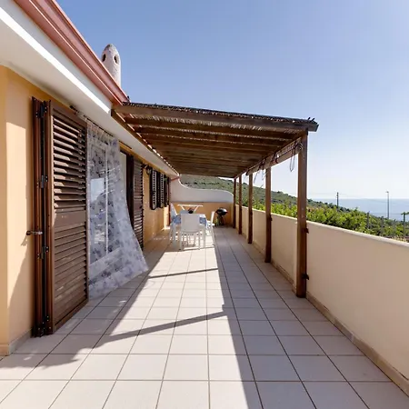 בית נופש Carezza Di Sole
